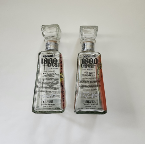 Decanters Limited Edition - Pair - Picture 3 of 11